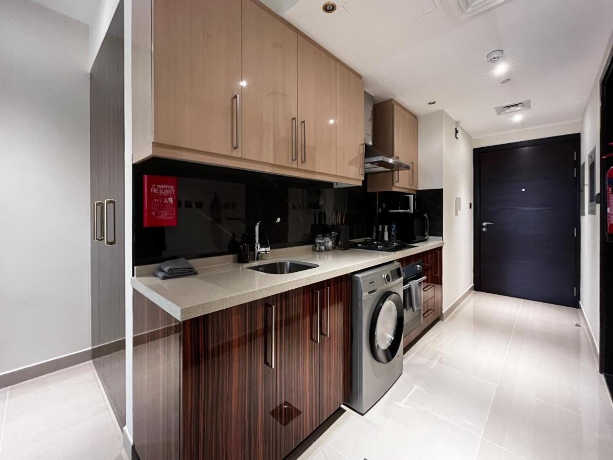 Trophy - Sky High Haven Suite Dubai Bagian luar foto