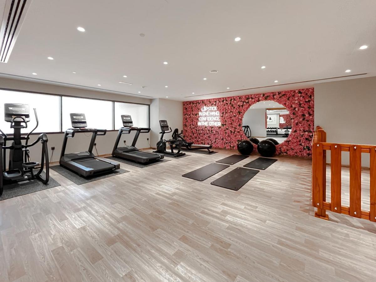 Trophy - Sky High Haven Suite Dubai Bagian luar foto